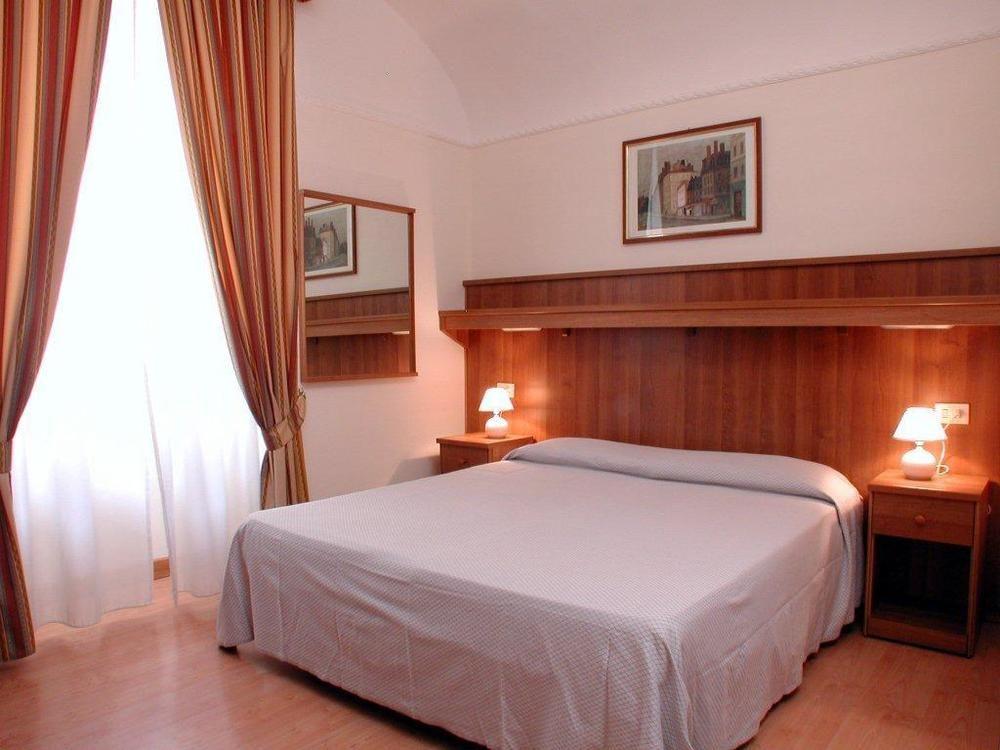 Hotel Altavilla 9 Rome Room photo